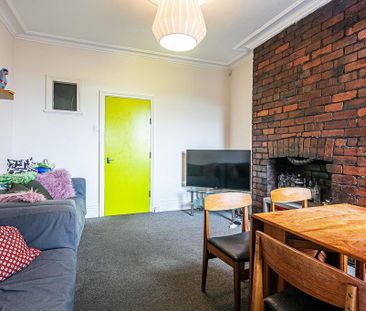 4 bedroom house to rent - Photo 2