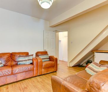 6 bedroom house to rent - Photo 3