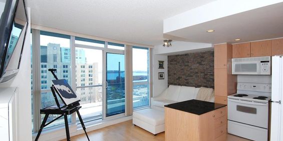 18 Panorama Court, Toronto - Photo 3