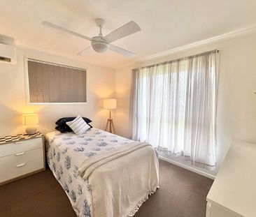 Comfortable, Low-Maintenance Living in Convenient Tewantin - Photo 5