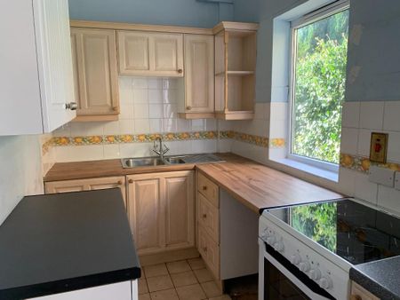 2 bedroom terraced house to rent - Photo 4