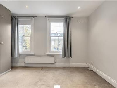 Marcilly Road, SW18 - Photo 3