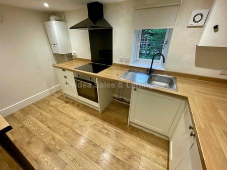 2 bedroom cottage to rent - Photo 3