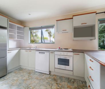 Tucked away in Remuera - Photo 4