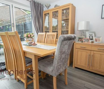 1 bedroom in a house share to rent - Photo 4