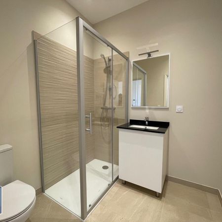 Location Appartement 1 pièce 28m² NARBONNE 11100 - Photo 3