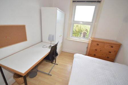 Bournemouth Bingham Road Winton, BH9, Dorset - Photo 2