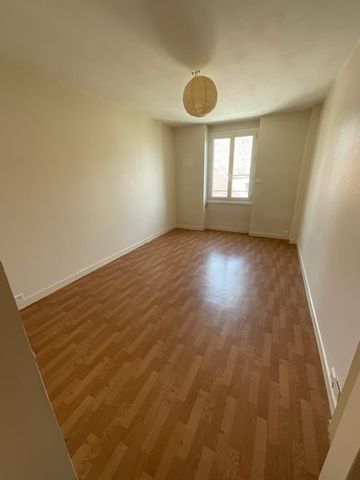 Location Appartement 2 pièces 41m² BOURGES 18000 - Photo 4