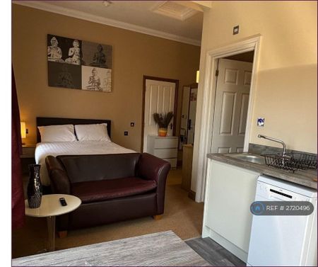 Studio to rent - Photo 4