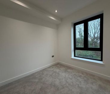 4 bedroom townhouse to rent - Photo 4