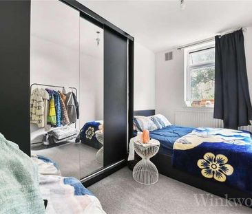 Pomeroy Street, London, SE14 - Photo 2