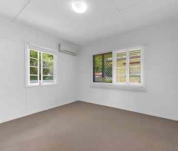 Private and Spacious Home with Huge Yard & Creek Frontage - Photo 4