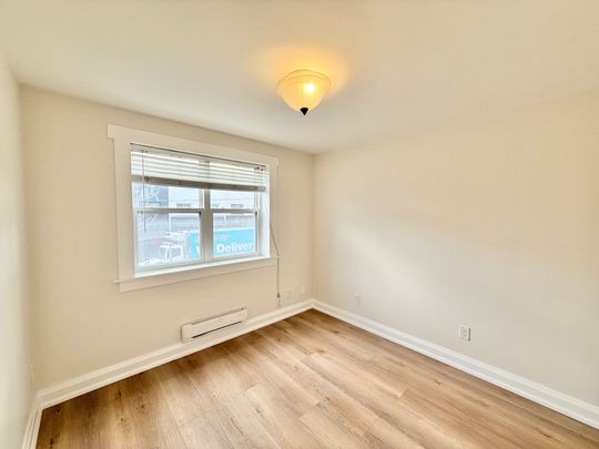 For Lease - 1164 Queen Street Unit# Upper, Toronto, Ontario - Photo 1