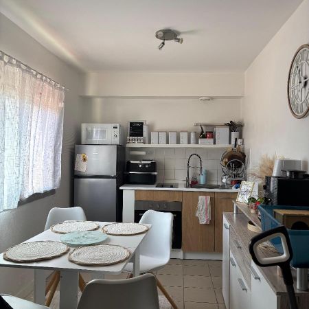 Location Appartement 2 pièces 47m² VAULX EN VELIN 69120 - Photo 3