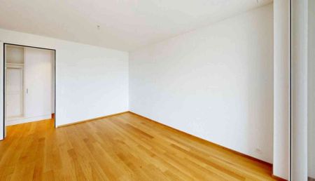 2.5 Zimmer, 75 m², 3. Stock - Photo 3