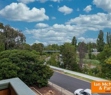 17/2 Mowatt Street, Queanbeyan - Photo 5