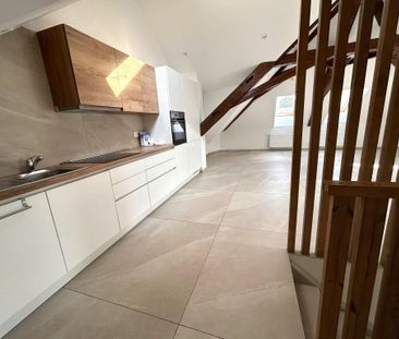 Magnifique appartement de 4.5 pièces aux combles - env. 100m2 - Foto 1