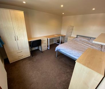 6 bedroom terraced house to rent - Photo 6