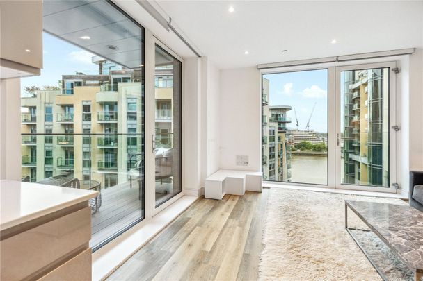 Bridges Court Road, London, SW11 flat - penthouse to rent - Photo 1