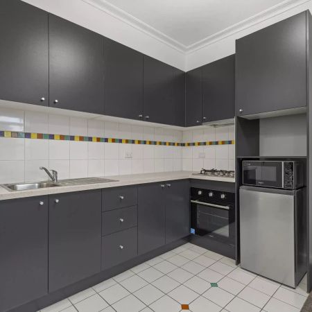 1 Bedroom Standard - Photo 3