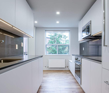 5,7 & 9 Stag Hill Drive - Photo 5 | Rentumo