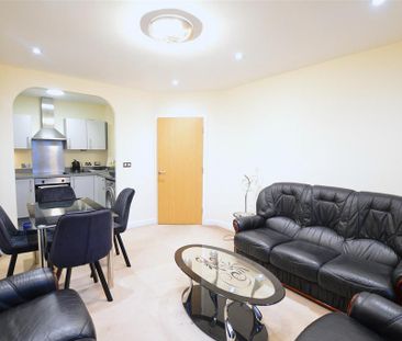 2 bedroom flat to rent - Photo 6
