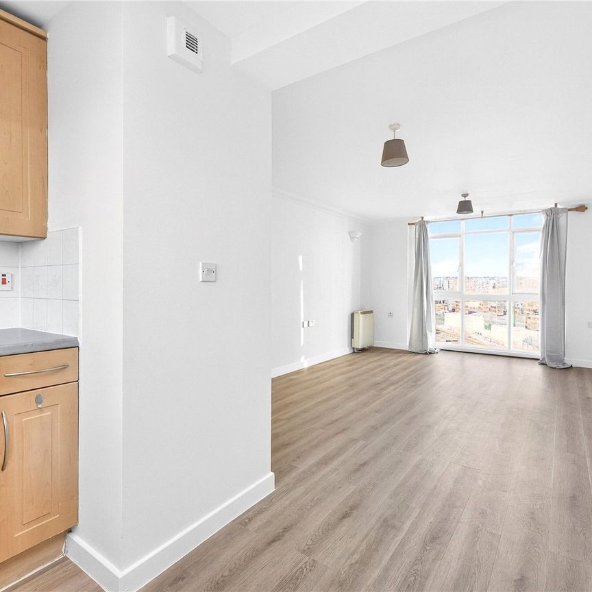 Jupp Road, London, E15 1LF - Photo 1