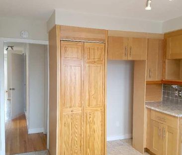 4 ½ haut de triplex/upper triplex, Lasalle à louer/to rent - Photo 2