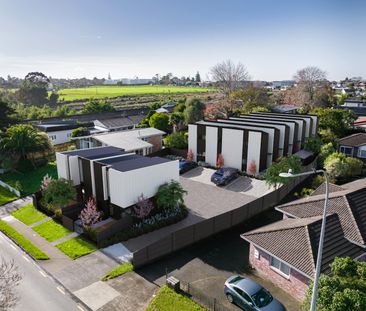 79 Edmonton Road, Henderson - Photo 2