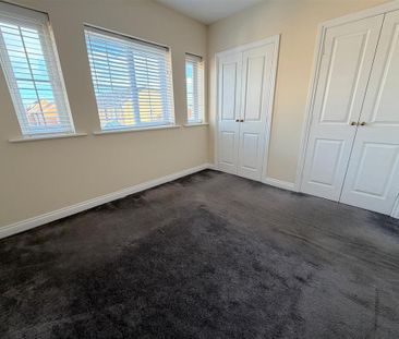 2 bedroom end of terrace house to rent - Photo 2