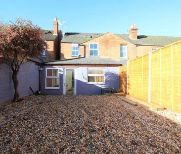 5 bedroom house, 1 en-suite - Photo 6