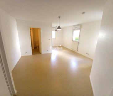 Location Appartement 1 pièce 27m² AGNEAUX 50180 - Photo 1