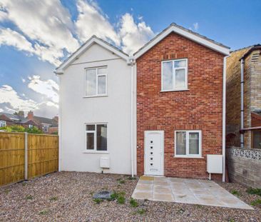 House share to rent - Photo 3