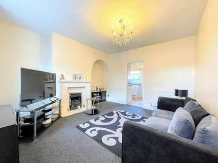 2 bedroom House To Let - Photo 2