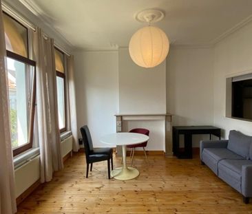 Bij Marnixplaats ∣ Charmante studio/studentenkamer in herenhuis - Photo 2