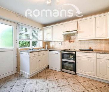 Lyon Road, Crowthorne, RG45 - Photo 6