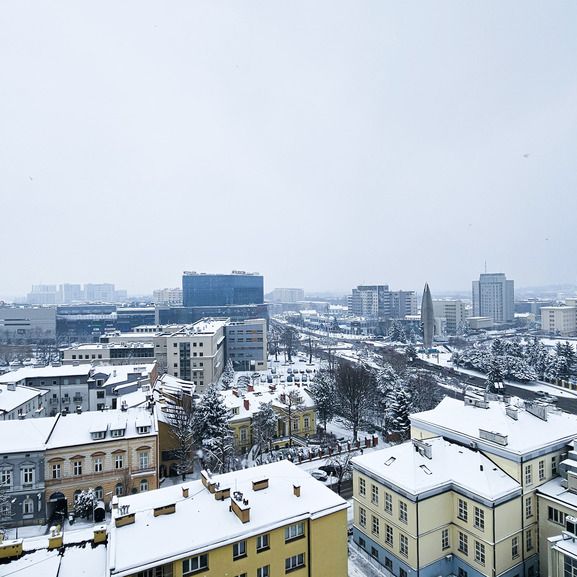 Ul. Ks. Jałowego 2pokoje z widokiem na miasto! - Photo 1