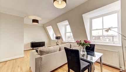 Stunning Apartment for Rent in Kensington, London – 2 Double Bedrooms, Modern Kitchen, Luxury Living - Photo 1