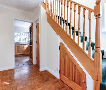 3 bedroom semi-detached house to rent - Photo 5