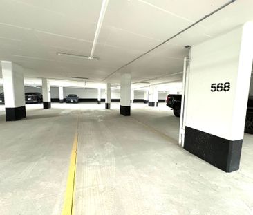 For Lease - 8 Beverley Glen Boulevard Unit# 808, Vaughan, Ontario - Photo 1