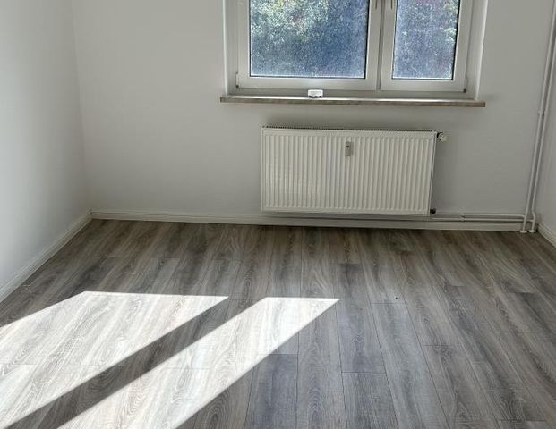 Mit Balkon und Dusche! - Foto 1