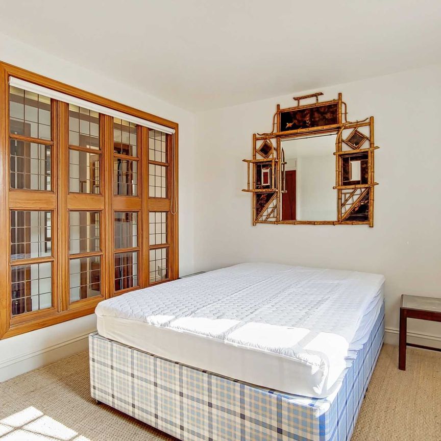 Price £3,400 pcm - Available 01/07/2025 - Furnished - Photo 1