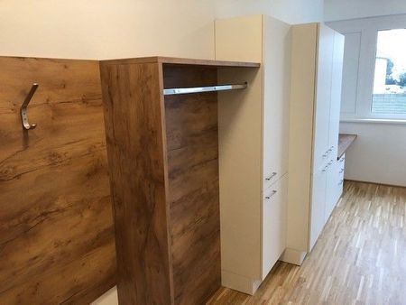 INKLUSIVPREIS: VOLL AUSGESTATTETE, HELLE SINGLEWOHNUNG MIT LIFT ZU VERMIETEN - Photo 3