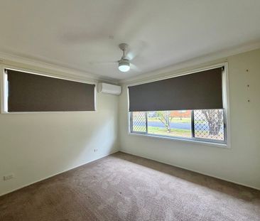 Four Bedroom Brick Home - Photo 2