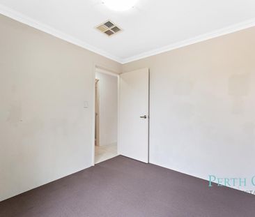 Stylish, Low-Maintenance 3-Bedroom, 2-Bathroom Home in Prime Locati... - Photo 1