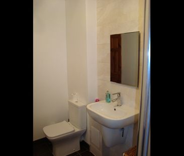 Room in a Shared Flat, Oldcroft Place, AB16 - Photo 5