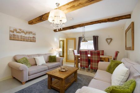 3 bedroom parking to rent - Photo 5