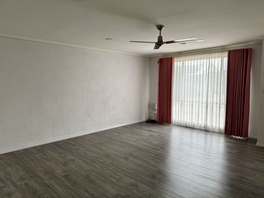 Convenient Location - Photo 1