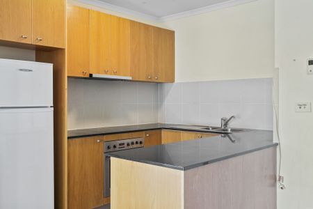 City Apartment in an Unbeatable Location - Photo 5