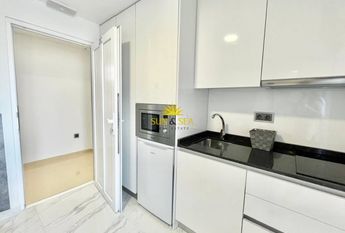 1 BEDROOM HOLIDAY APARTMENT - TORREVIEJA